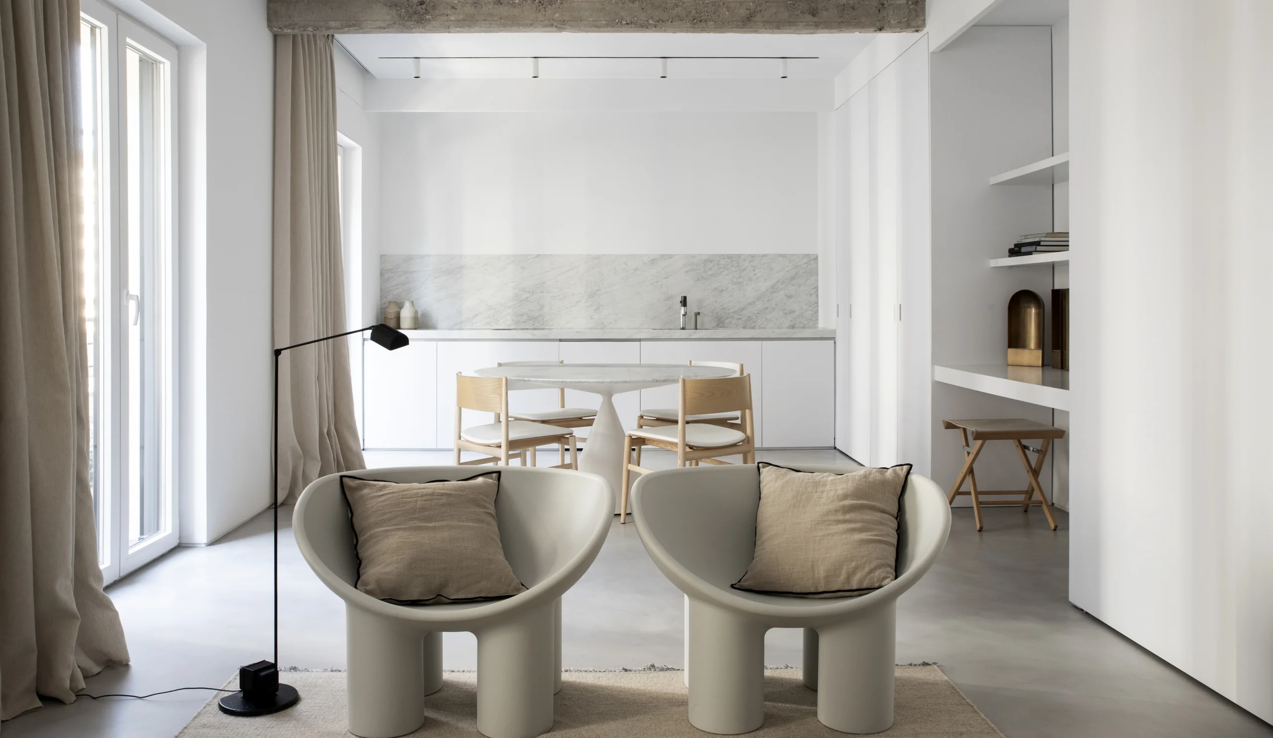 MINIMALIST FLAT IN SAN SEBASTIAN